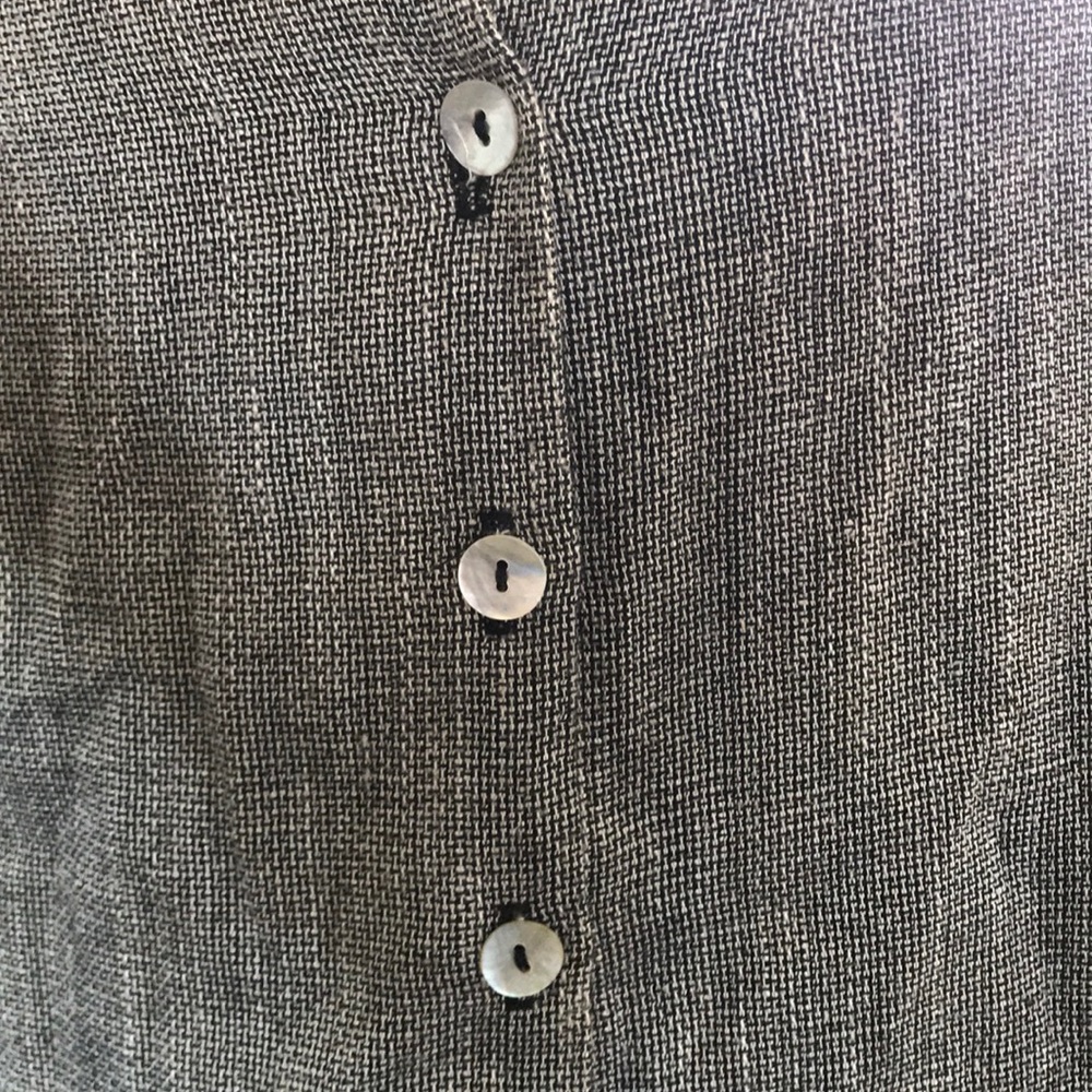 Buttoned Skirt - Picture 4 of 5